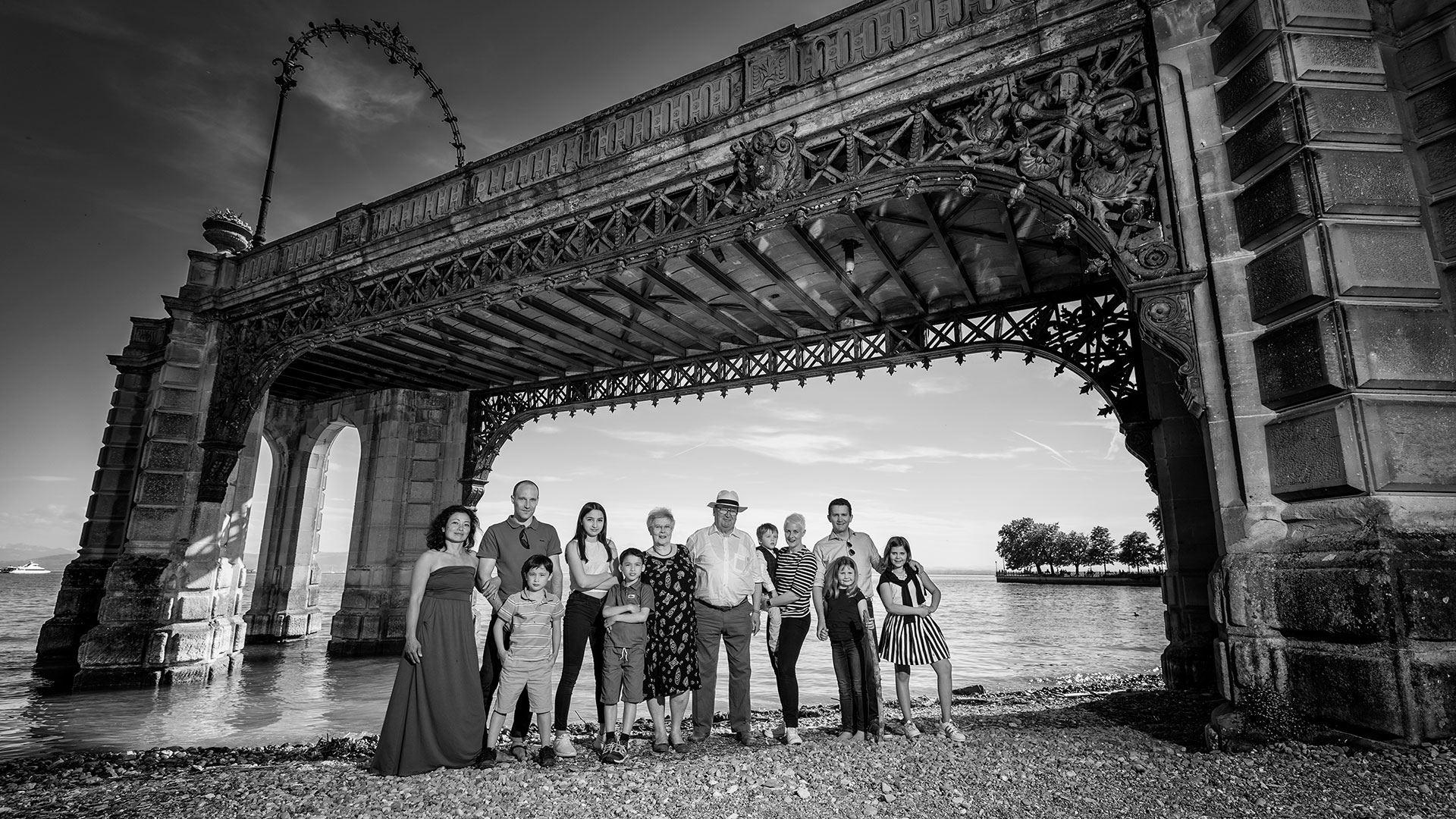 fotograf-fuer-familienshooting-am-bodensee